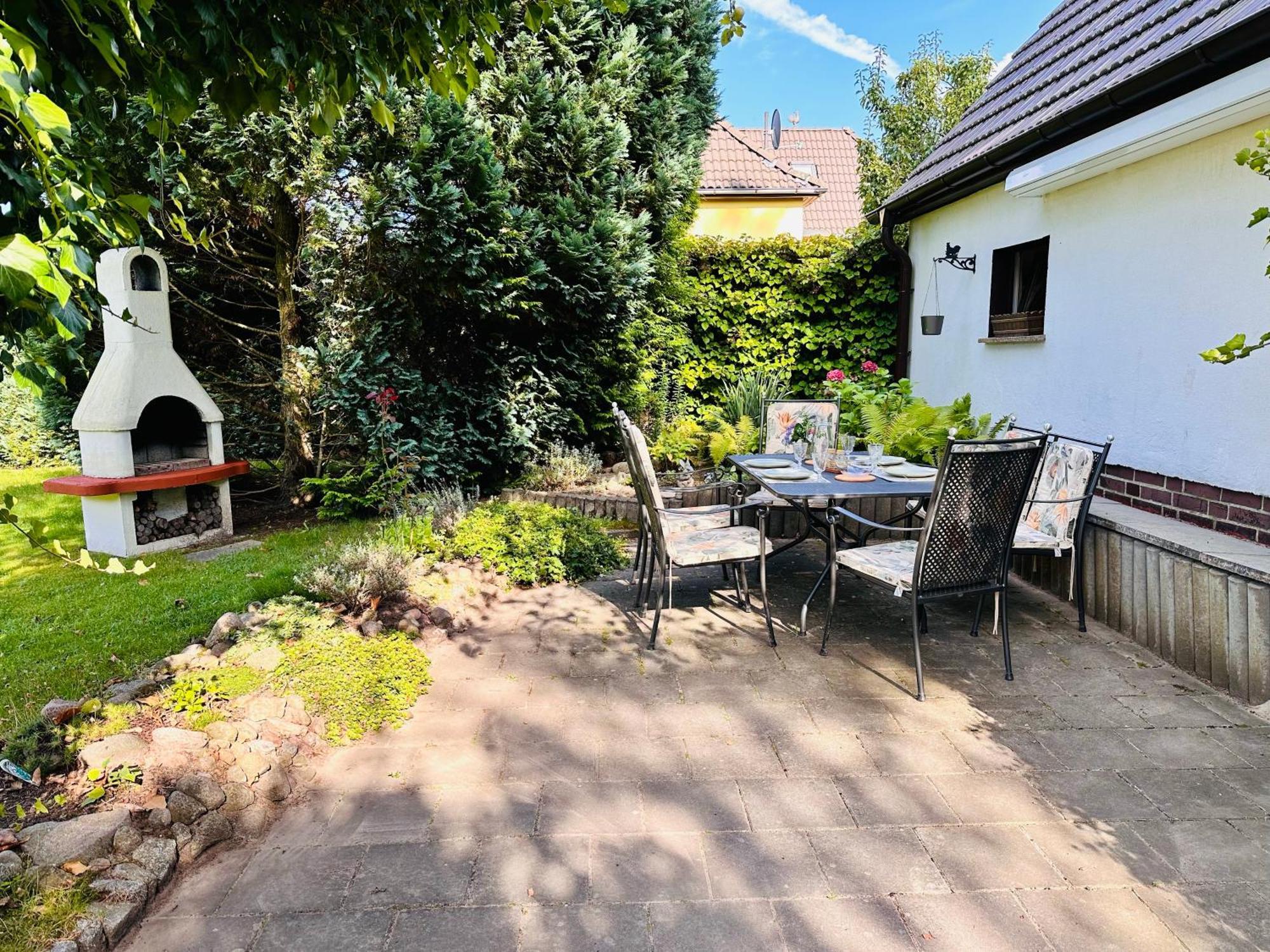 Perfekte Auszeit - Charmantes Ferienhaus Neuenhagen Bei Berlin Exterior photo
